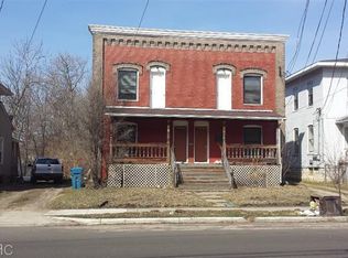923 N Burdick St, Kalamazoo, MI 49007