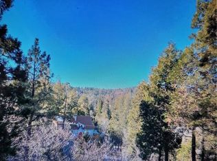 522 Grass Valley Rd, Lake Arrowhead, CA 92352
