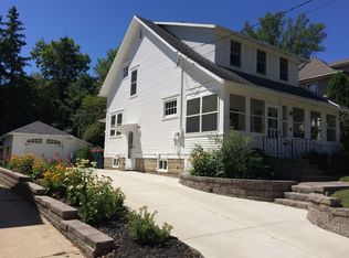 726 7th St SW, Rochester, MN 55902