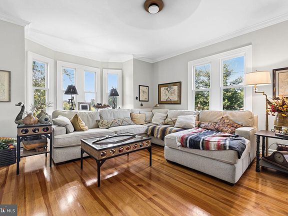 4th image of 7021 Leeds Manor Rd