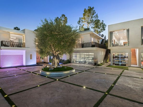 1111 Sierra Alta Way