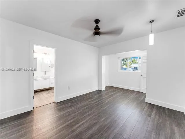12001 SW 41st Dr — Photo 6
