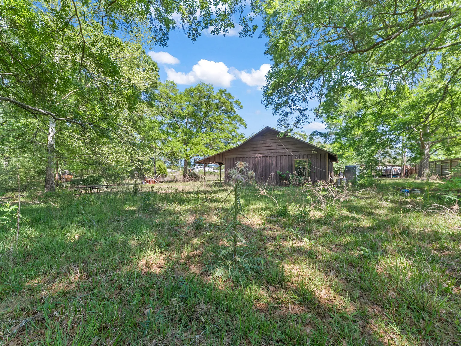 2 bed, 2000 sqft, $1,750 — Photo 4