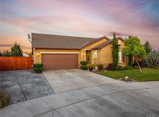957 Veronica Ave, Dinuba, CA 93618