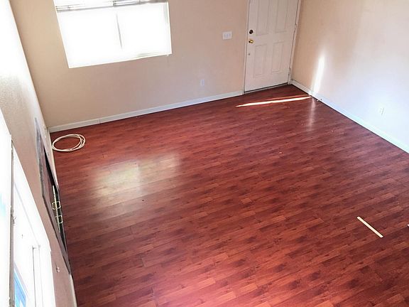 2nd image of 13935 Gale Dr