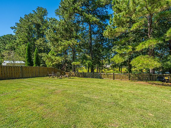 2nd image of 9832 Stockport Cir