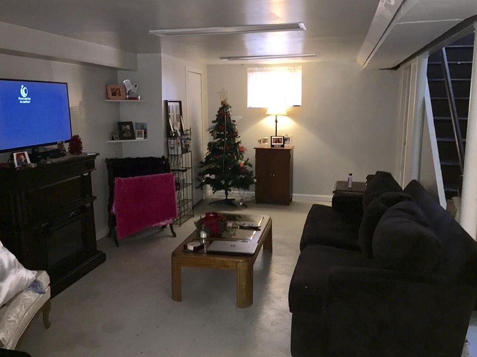 Linving room