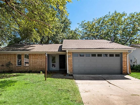 2nd image of 5509 Valley Mills Dr