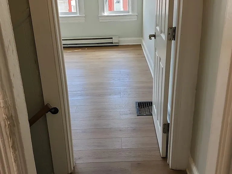 1604 Riggs Ave — Photo 12