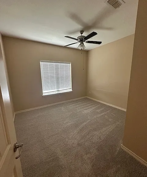 1445 N Hill St #104 — Photo 8