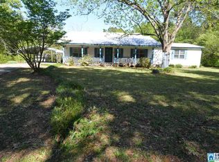 131 Perkins Dr, Talladega, AL 35160