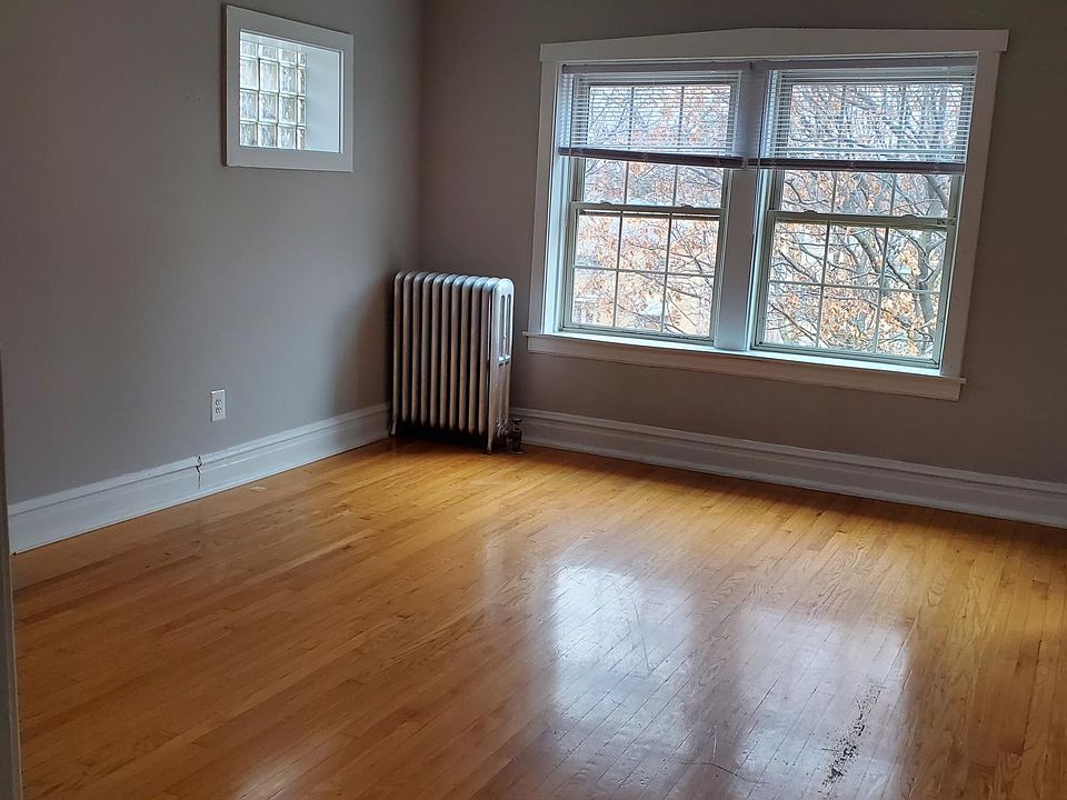 1st image of 5327 W Sunnyside Ave APT 3