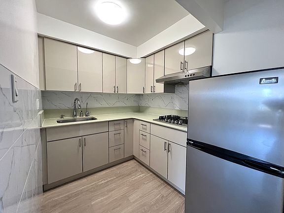 4th image of 50 Bayard St APT 6T