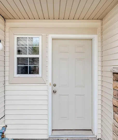 6787 Pine Crest Trl S — Photo 1