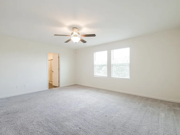 367 Greenwalk Pl — Photo 10
