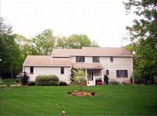 10 Hawthorne Rd, Windham, NH 03087