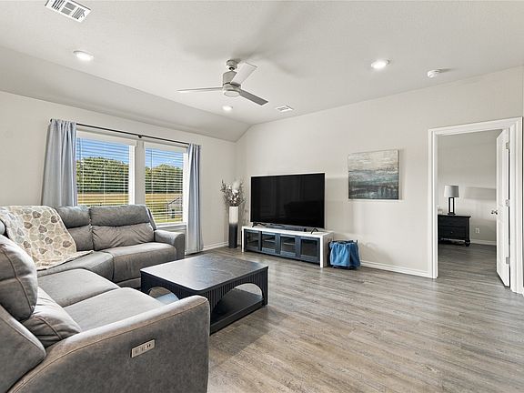 3rd image of 7208 E 155th Pl S