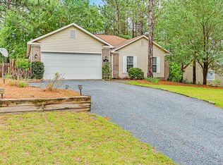 395 Sandhills Cir, Pinehurst, NC 28374