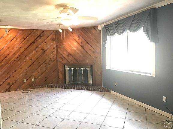 5th image of 1012 W Indian Oaks