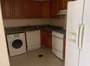 8427 Lander St APT 1R, Jamaica, NY 11435