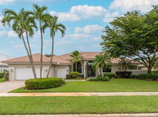 10466 Stonebridge Blvd, Boca Raton, FL 33498