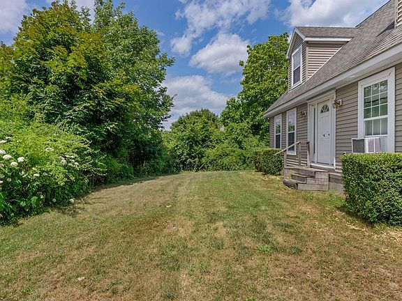 3rd image of 379 Waldoboro Road