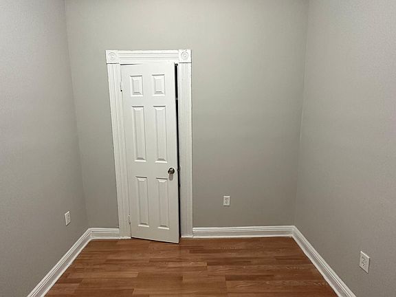5th image of 268 Davenport Ave #1A