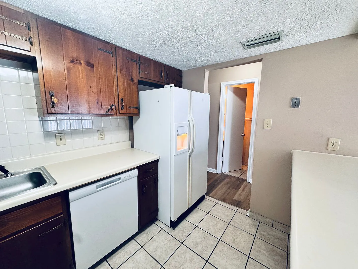 Lighthouse Townhome — Photo 3