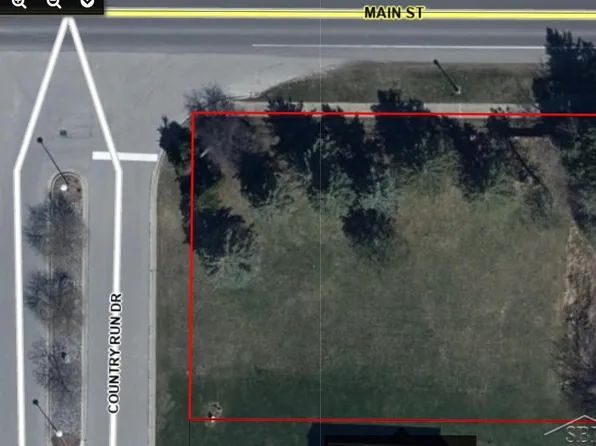 12015 Country Run Dr, Birch Run, MI 48415