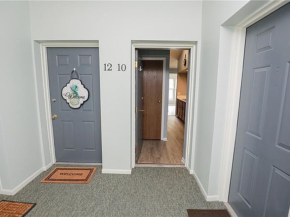 4th image of 9396 Wind Haven Ct Unit 210