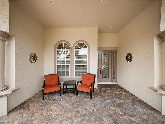 2nd image of 10053 Lions Bay CT
