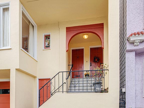 2nd image of 2631 Baker St #2631