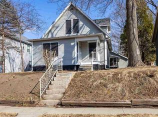 818 Rundell St, Iowa City, IA 52240