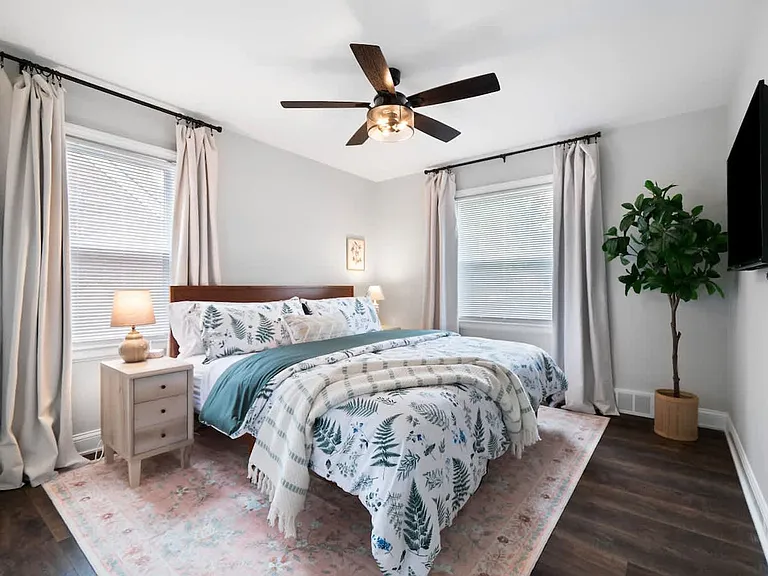 Bedroom