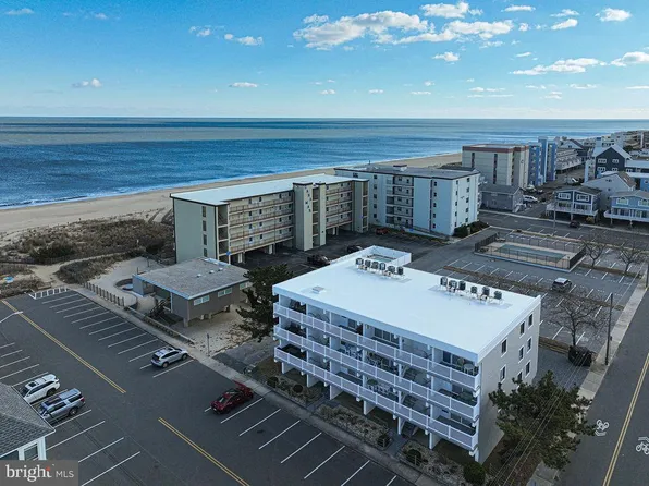 7 124th St Unit 202, Ocean City, MD 21842
