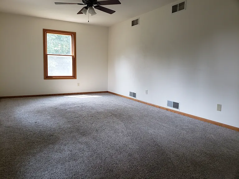 2267 S Syene Rd — Photo 23