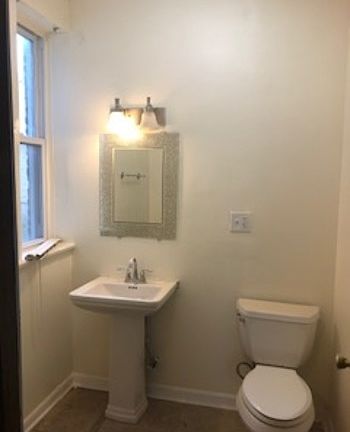 5th image of 1525 W Garfield Blvd APT 1