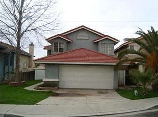11916 Woodbridge Dr, Fontana, CA 92337