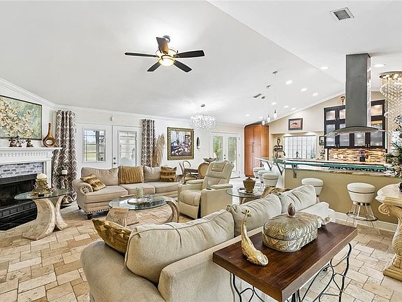 4th image of 3741 Ashton Dr