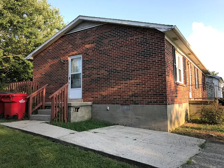 113 Springside Ct — Photo 19