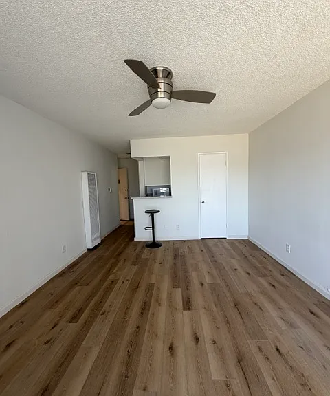 11906 Goshen Ave #8 — Photo 3