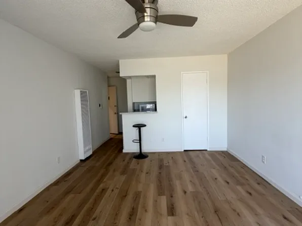 11906 Goshen Ave APT 8, Los Angeles, CA 90049