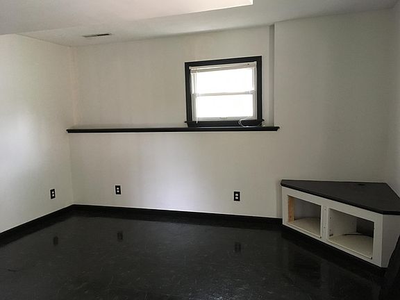 2nd image of 2307 Sears Ct #B
