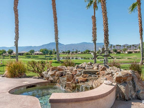 2nd image of 80707 Turnberry Ct
