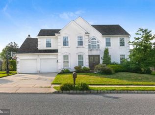 37 Downing Ln, Voorhees, NJ 08043