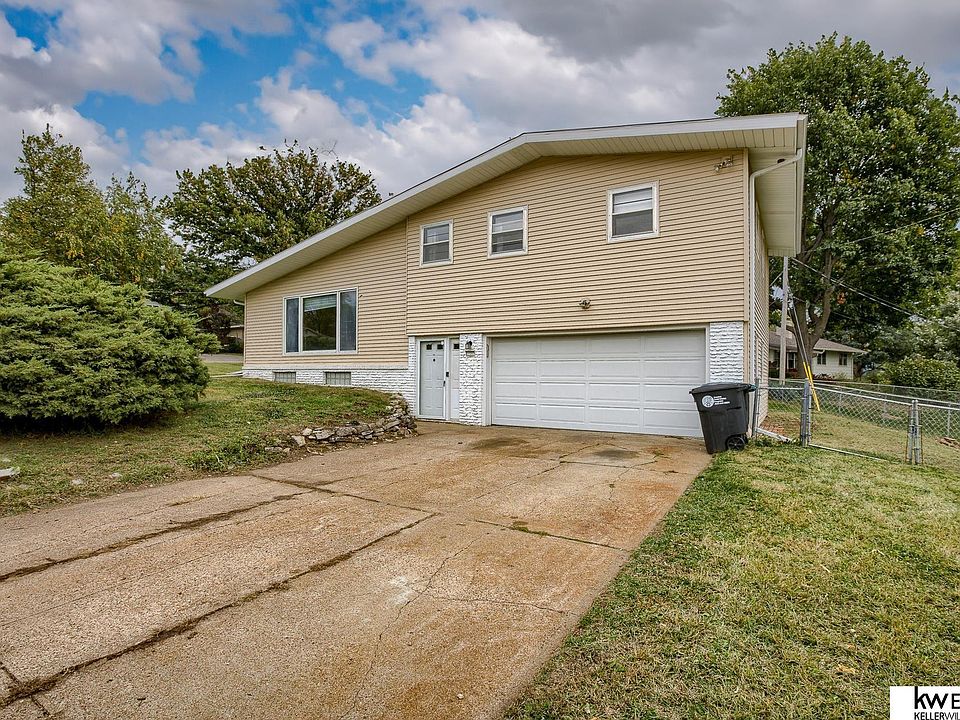 1st image of 4411 Sunny Slope Ave
