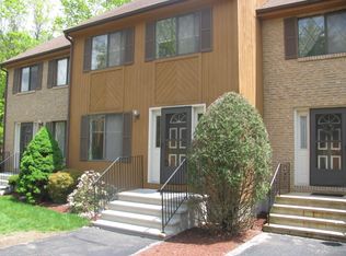 36 Winrow Dr, Merrimack, NH 03054