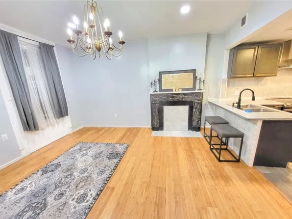 400 Rutger St APT 4, Utica, NY 13501