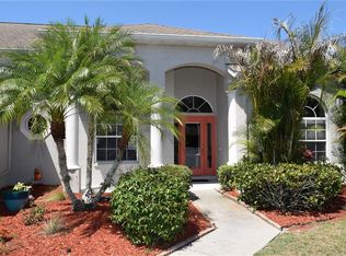 5617 61st St E, Bradenton, FL 34203