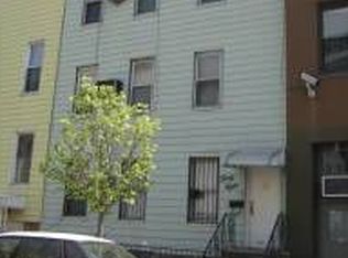 38 Richardson St, Brooklyn, NY 11211